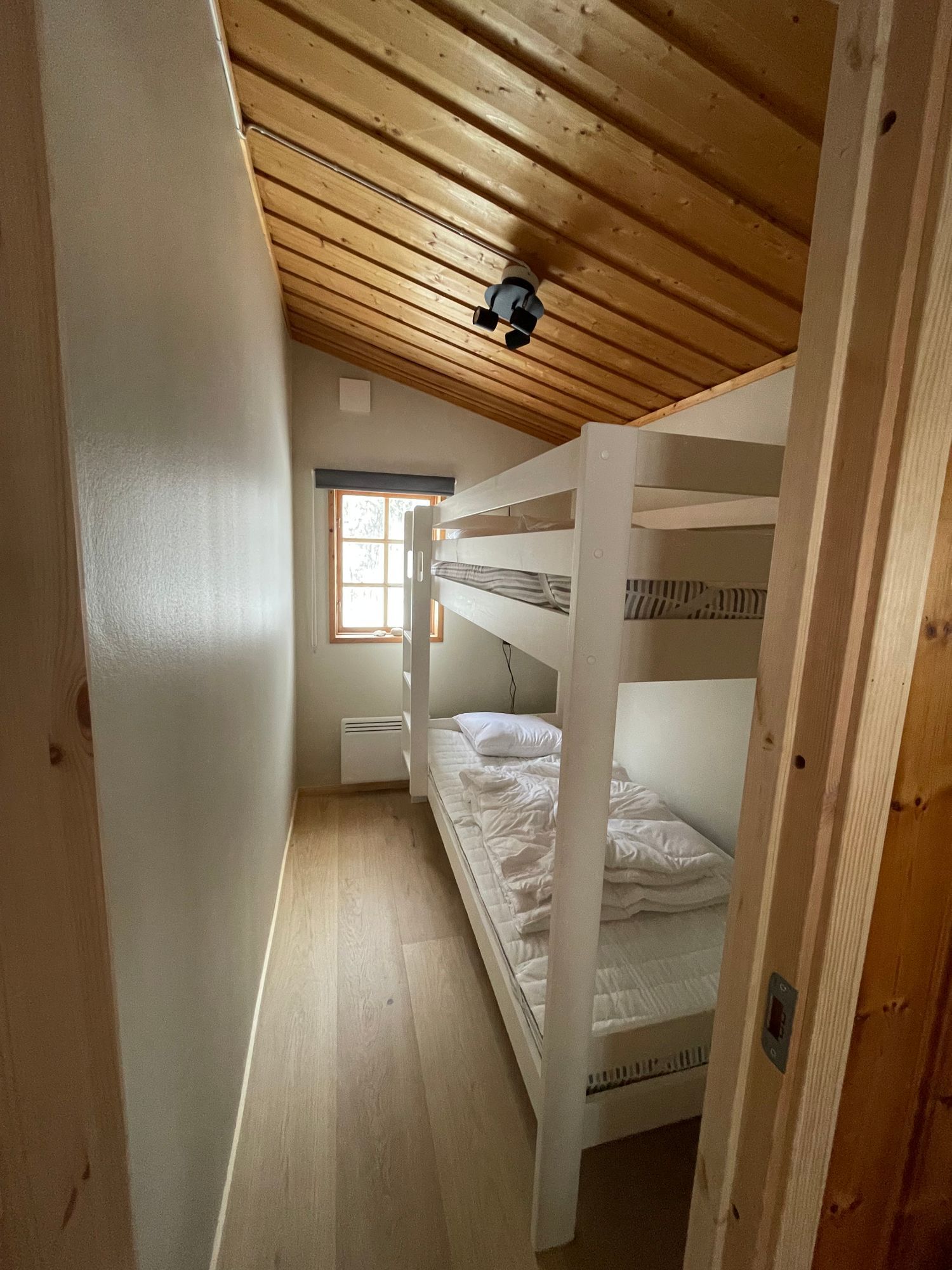 Nyrenoverad stuga i Jämtlandsfjällen, Snasahögarna – bild 13 av 24