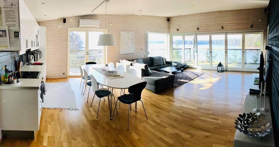 Läckert sommarhus med sjötomt och panoramautsikt! – bild 10 av 24