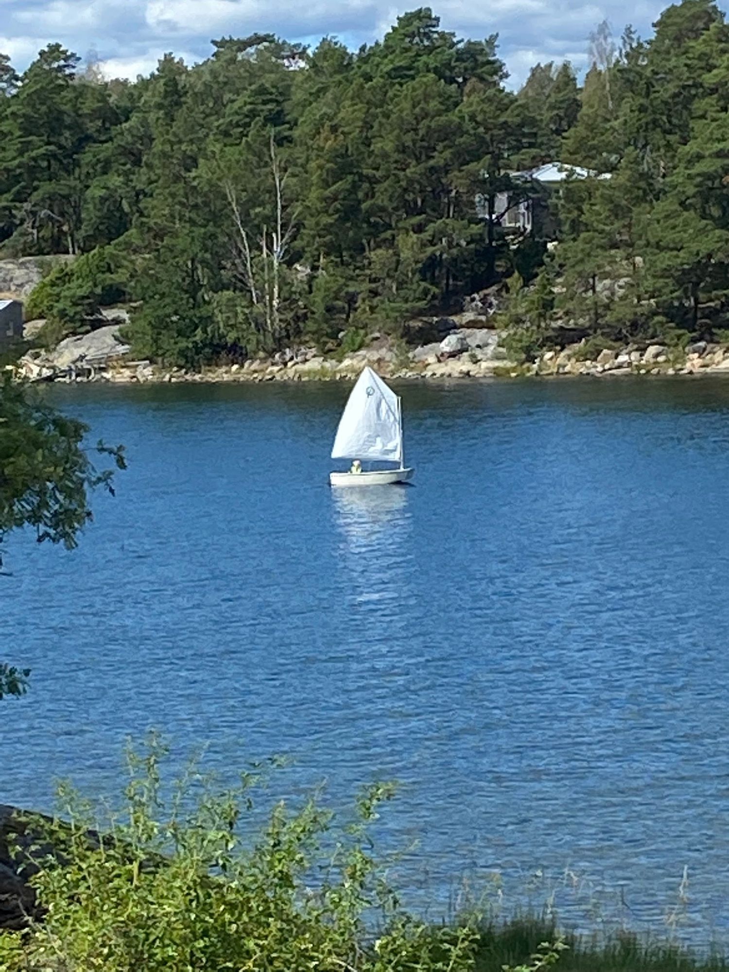 Fantastisk strandfastighet i Stockholms skärgård – bild 13 av 24