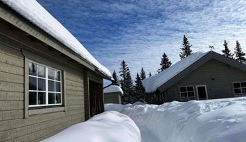 Två stugor i Hemfjällstangen