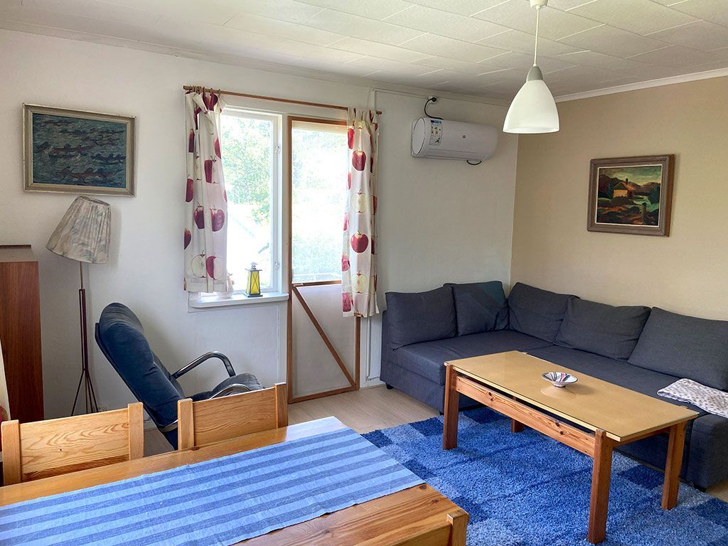 Mysig lägenhet nära badplats – bild 3 av 11