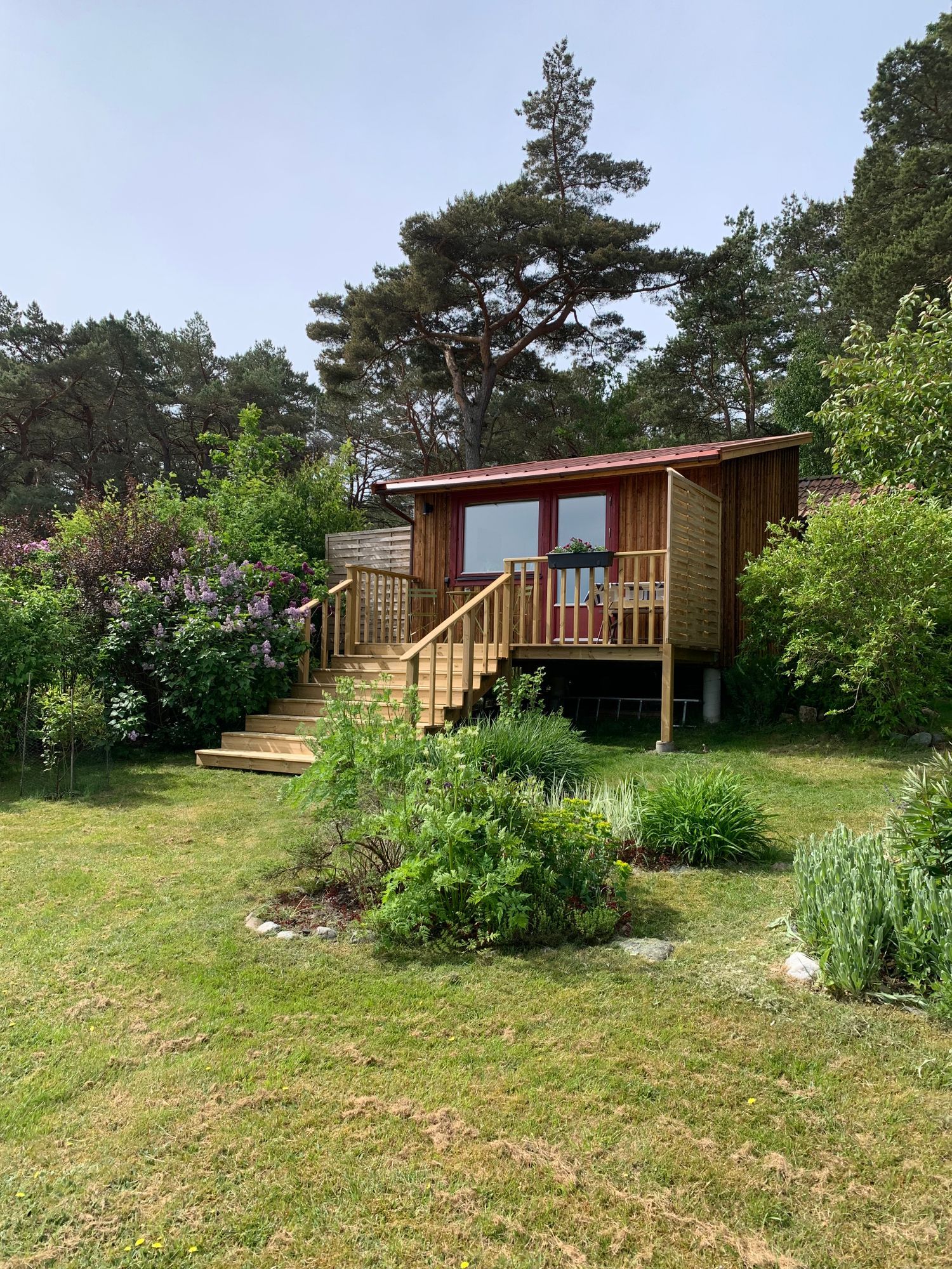 Litet hus nära havet, Hakefjorden sydöstra Tjörn – bild 3 av 15