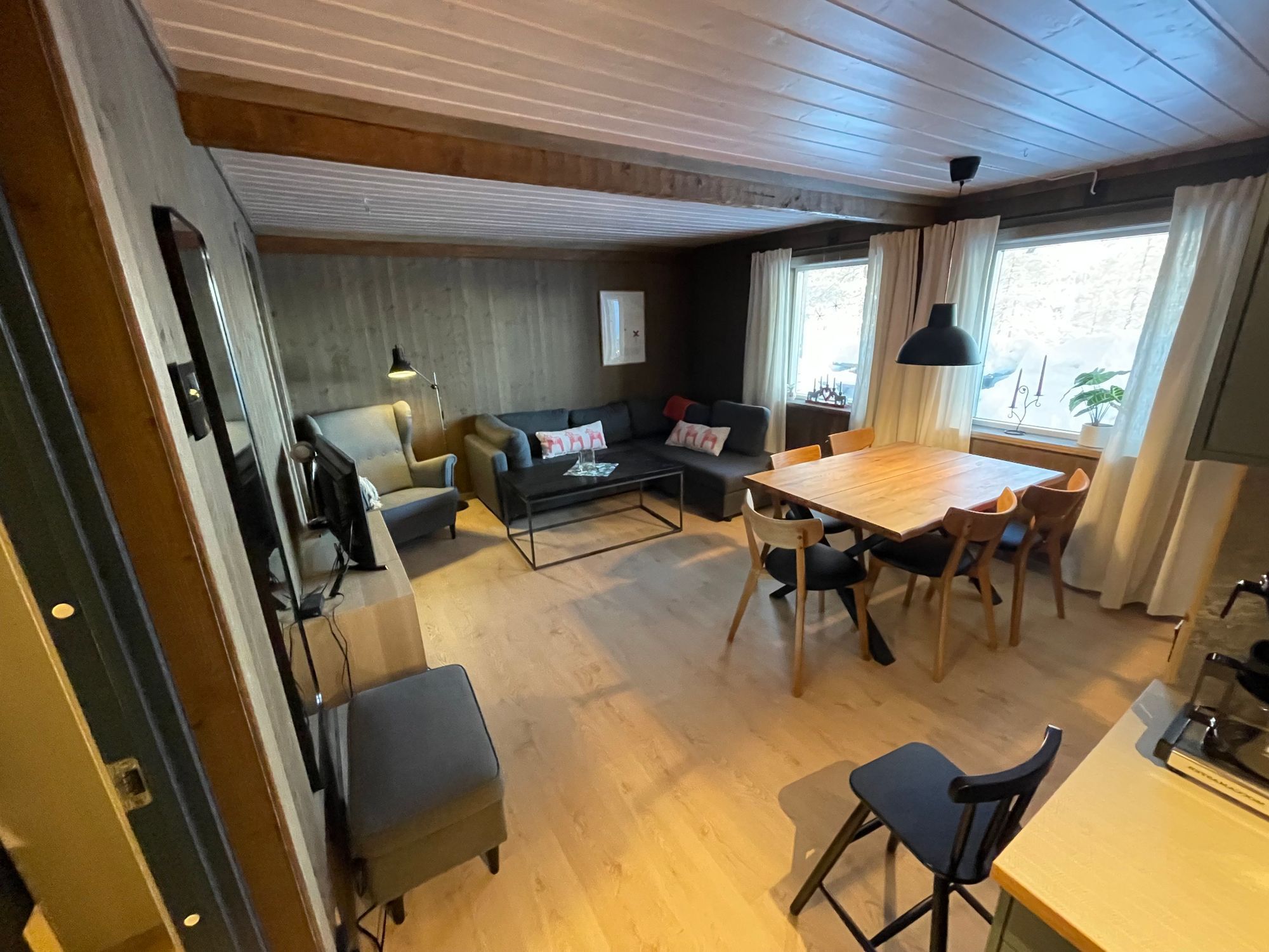 Nyrenoverad med västervy vid längdspåret (Bnv) – bild 5 av 14