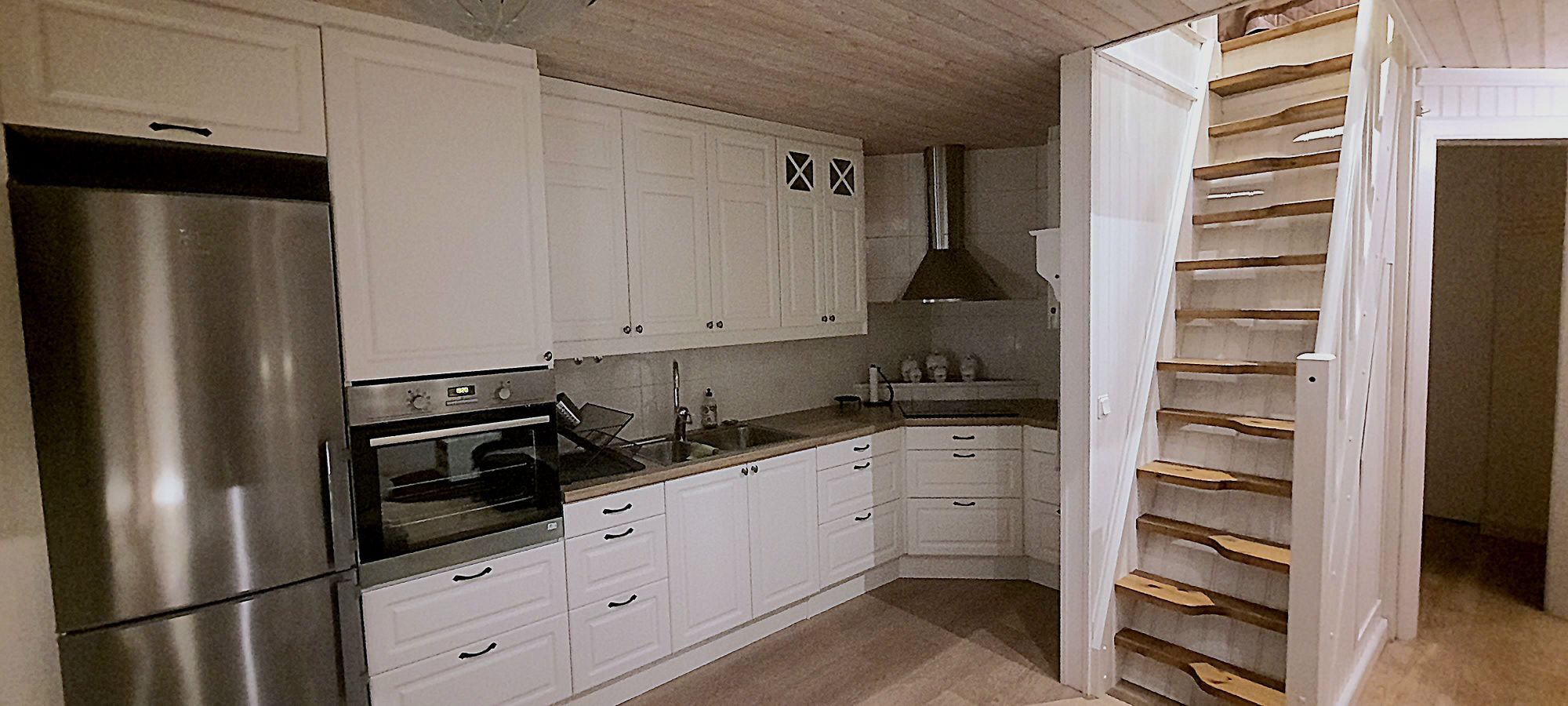Mysigt fräscht hus i Mora med fint läge vid vatten – bild 12 av 16