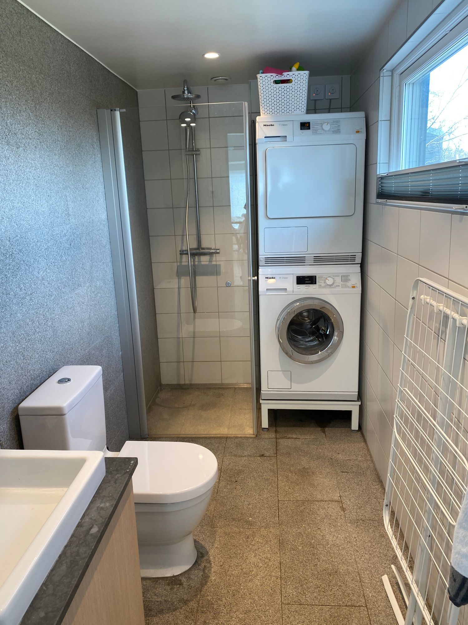 Modernt Hus med Havsutsikt på Knarrholmen – bild 20 av 22