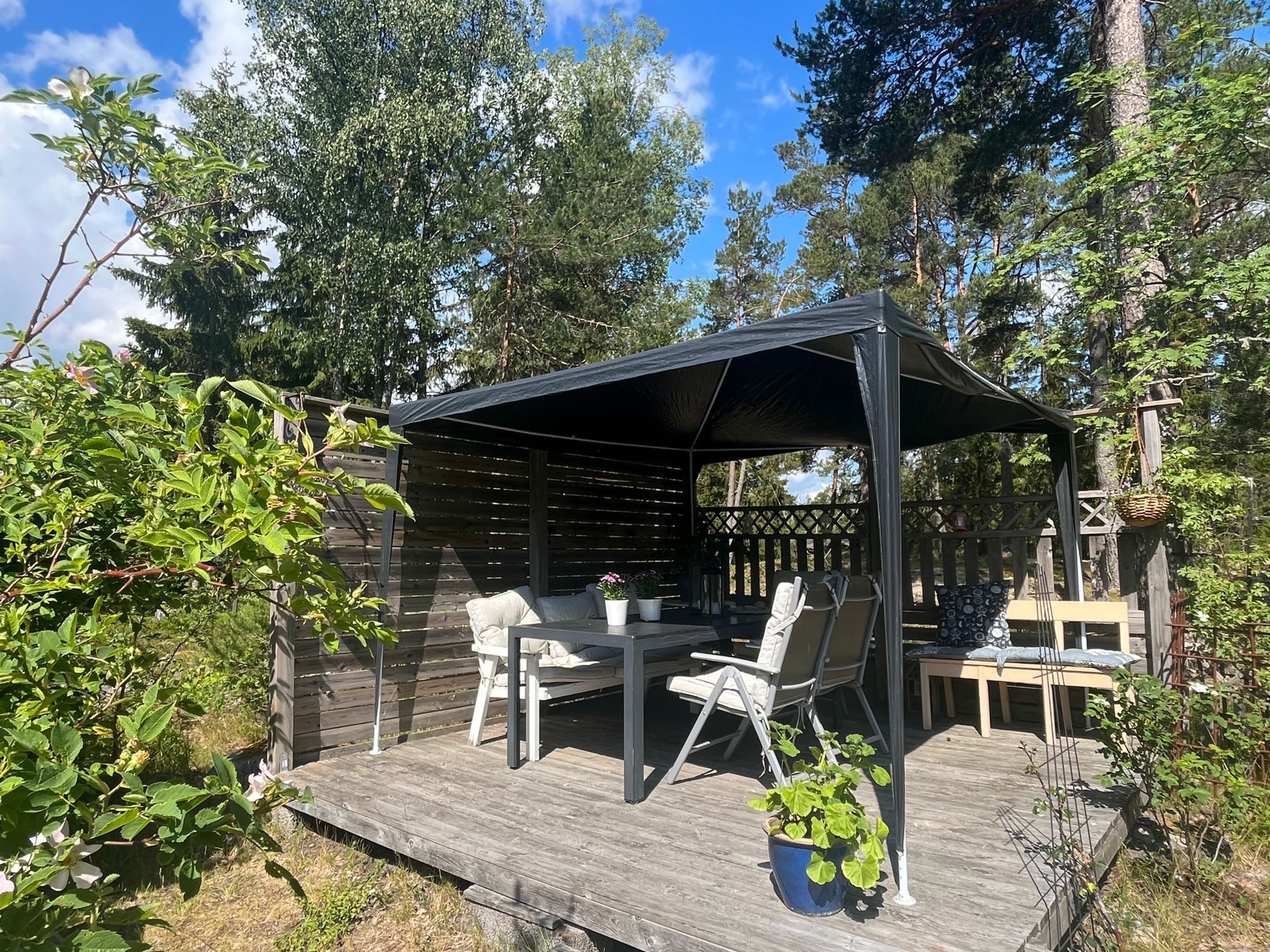 Sommarhus nära barnvänlig strand i Roslagen – bild 4 av 11