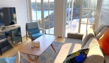 Annexet Malma. Sjöutsikt, egen brygga