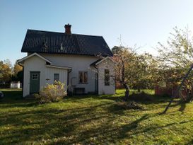 Mysigt äldre hus 2 mil från Astrid Lindgrens Värld
