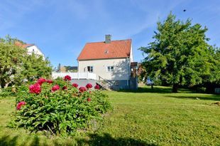 Stor villa 100 meter från havet i sköna Visby