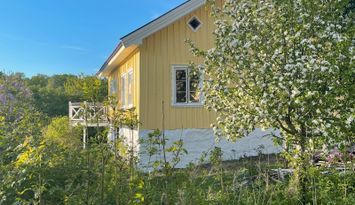 Charmig gammal sommarstuga