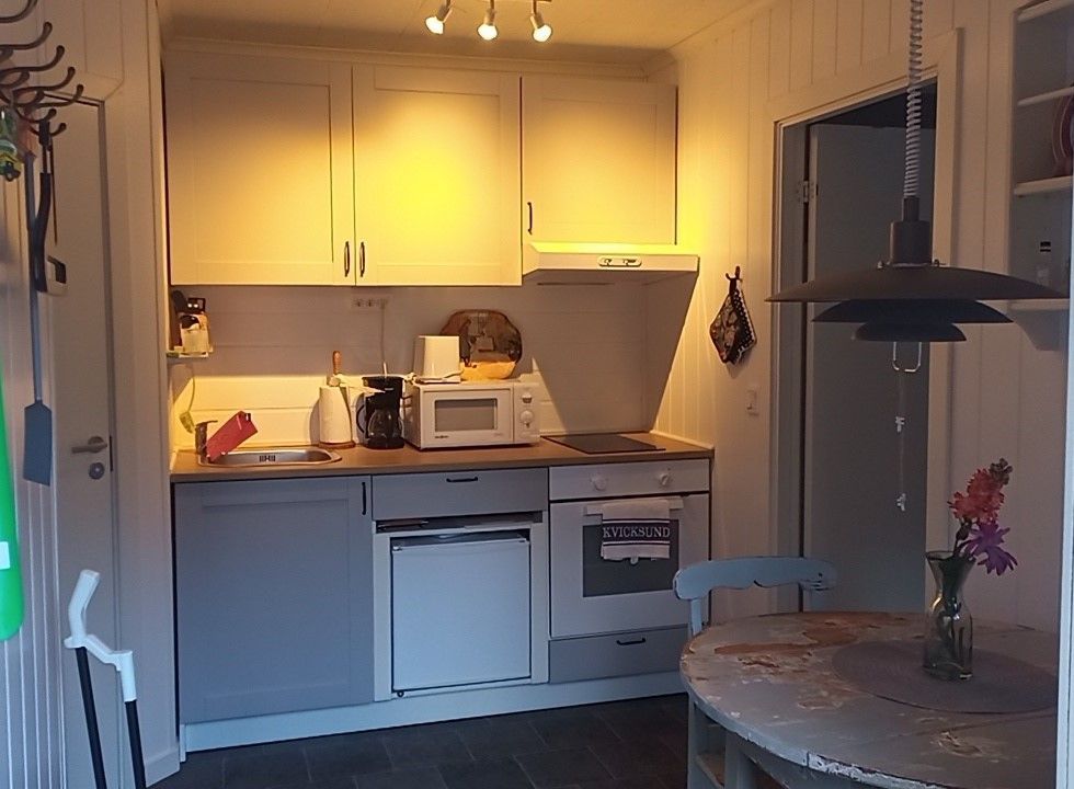Litet gästhus vid Mälaren – bild 7 av 19