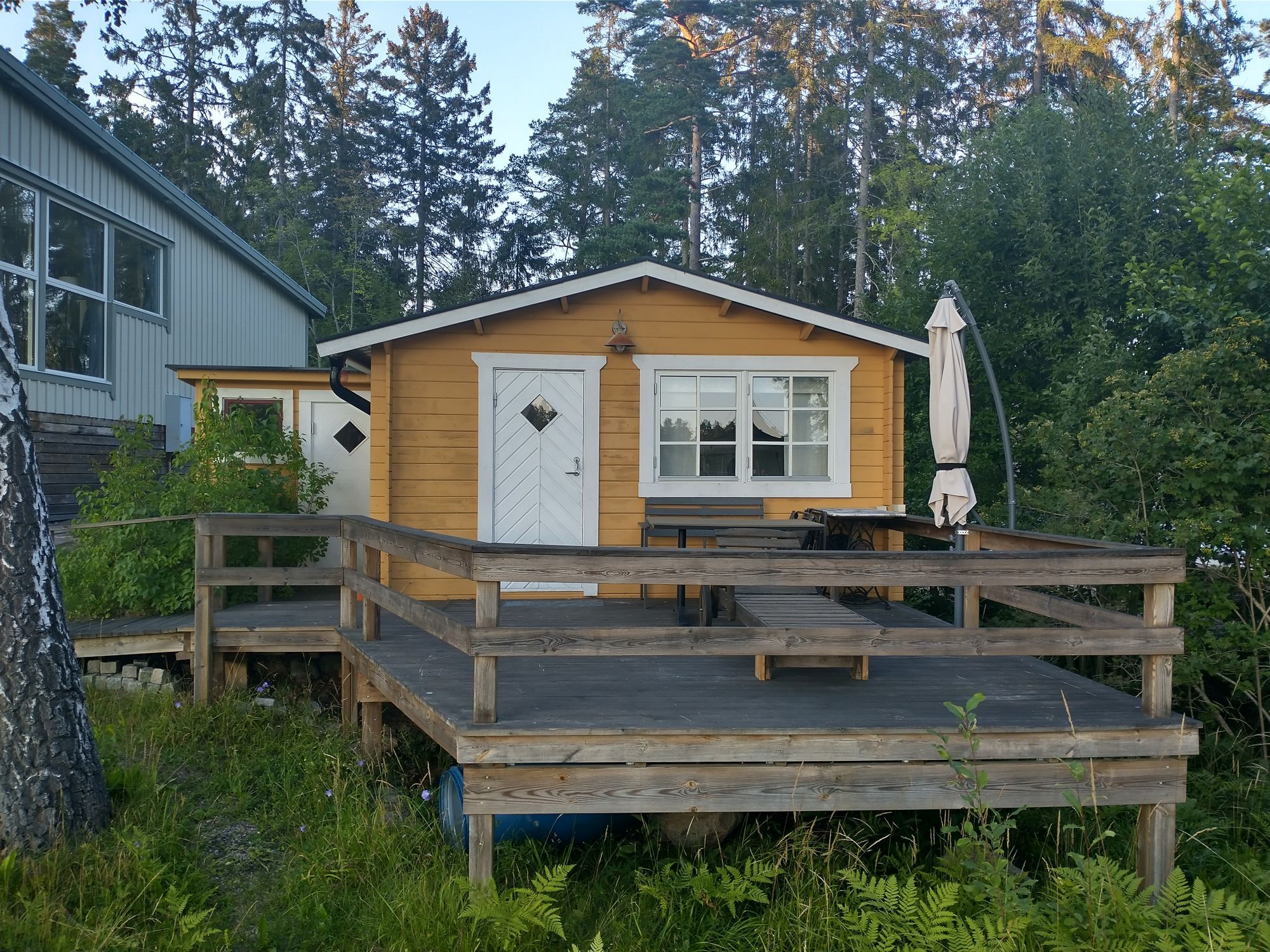 Hus med sjötomt, 10bäddar, möblerad brygga – bild 16 av 18