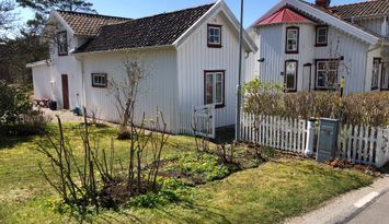 Hus vid havet med utomhuspool Fiskebäckskil