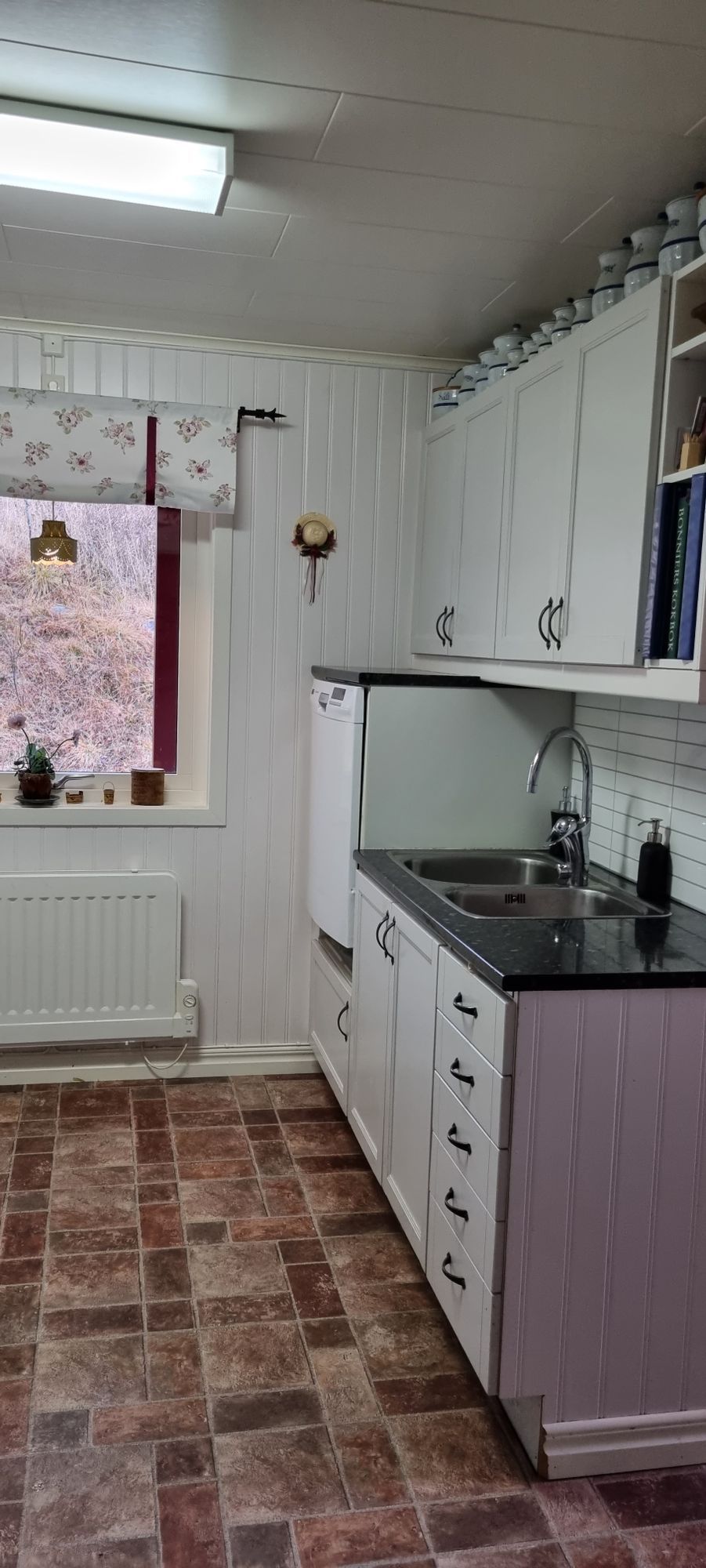 Mysig välutrustad stuga i Hamra/Tänndalen – bild 7 av 17