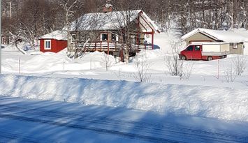 Mysig välutrustad stuga i Hamra/Tänndalen