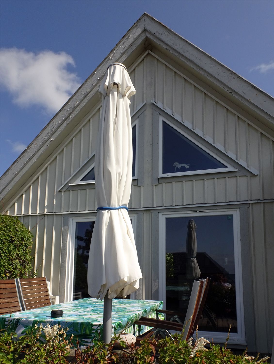 Havsutsikt och 50m till badstrand – bild 5 av 24
