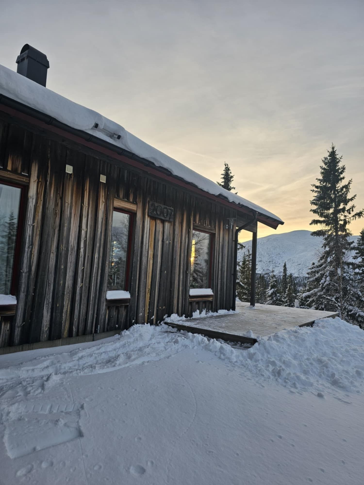 Fjällstuga i Fjällhalsen, Bydalen – bild 2 av 8