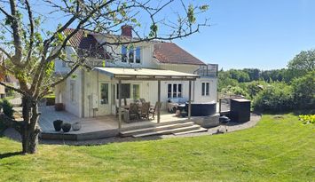 Nära Lysekil, hund, 10 bäddar, 2 toaletter