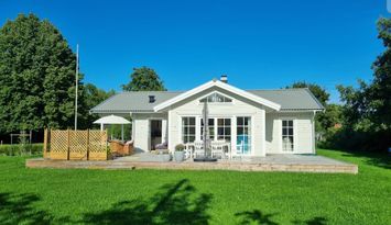 Nybyggt hus mitt i skärgårdsidyllen Gräddö