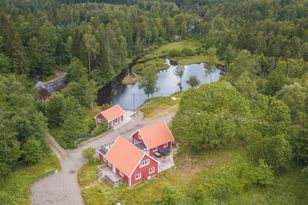 Stort och modernt semesterhus | SE02006