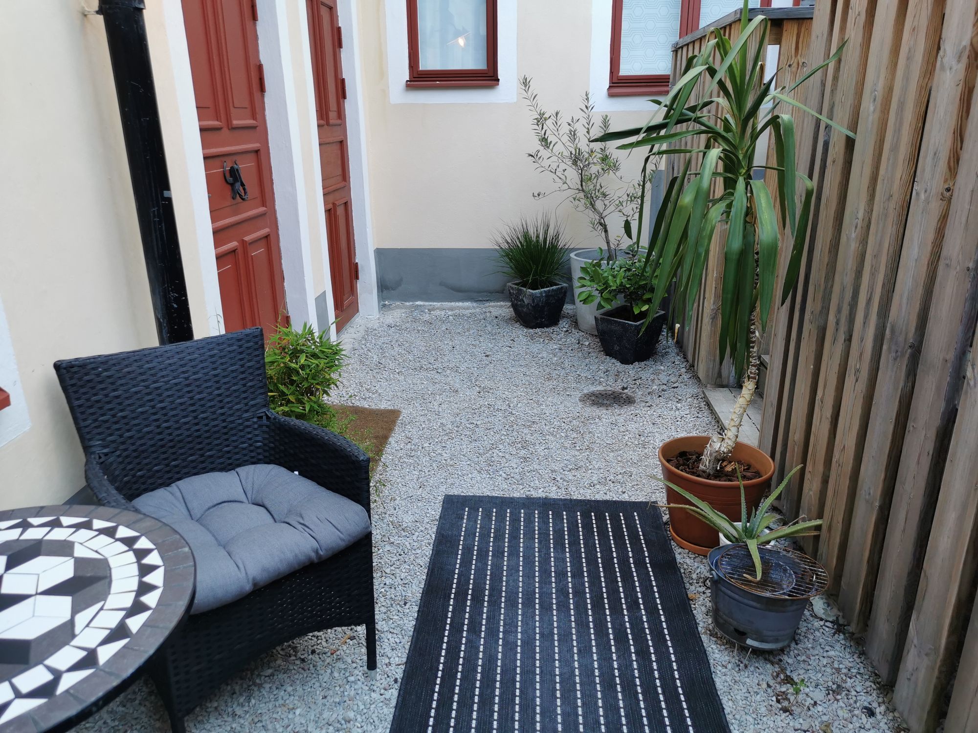 Stor etagelägenhet mitt i Visby Innerstad – bild 8 av 10