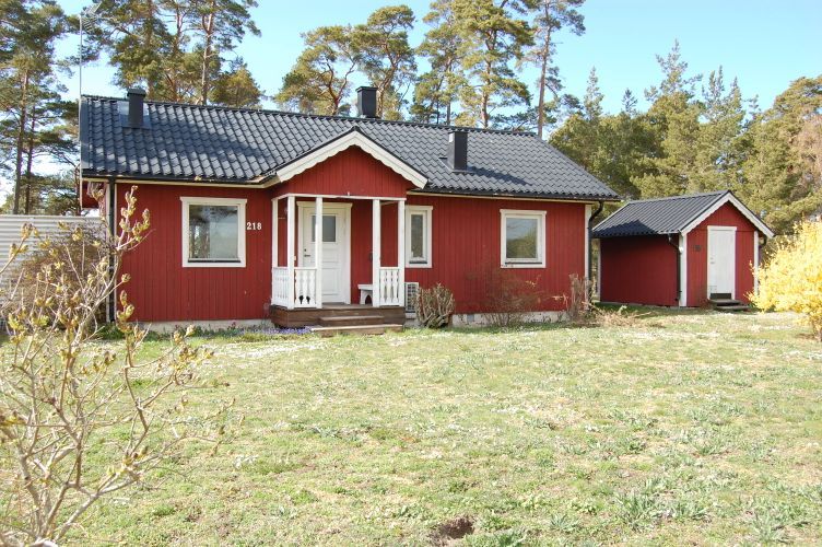 Stuga i Gotland med 4 bäddar #31453
