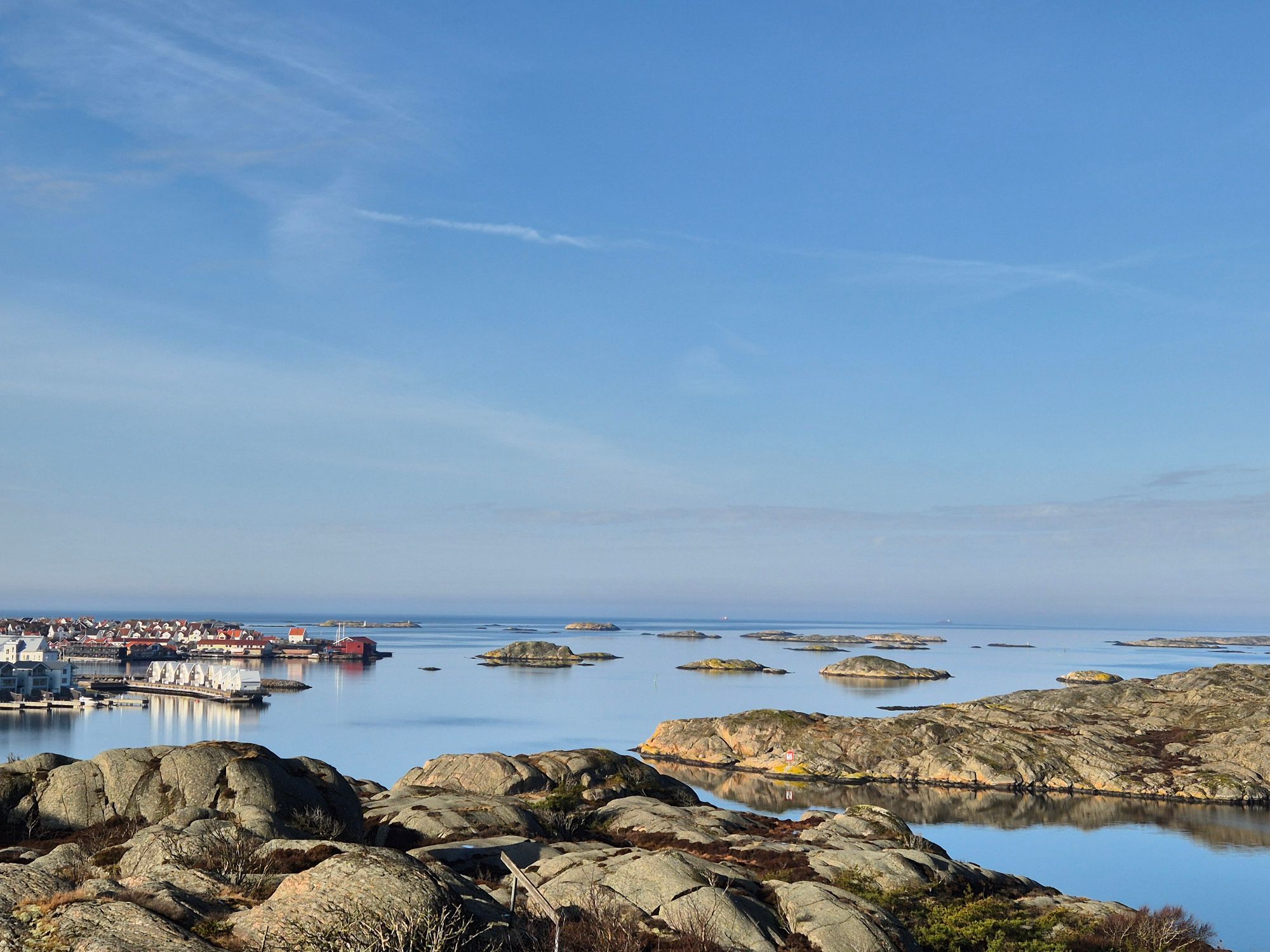 Härligt hus och trägård på västra Tjörn