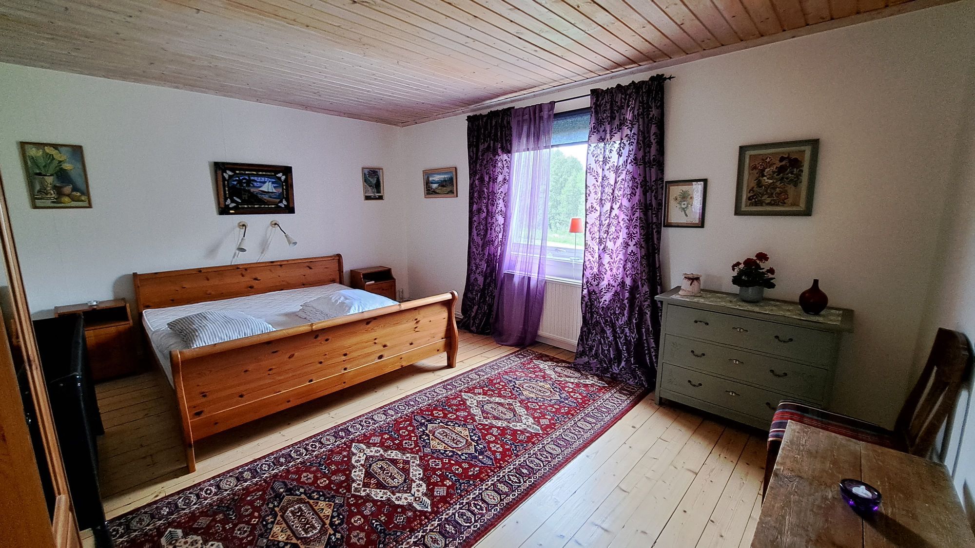 Trevligt hus med naturnära läge mellan älv och ber – bild 18 av 24