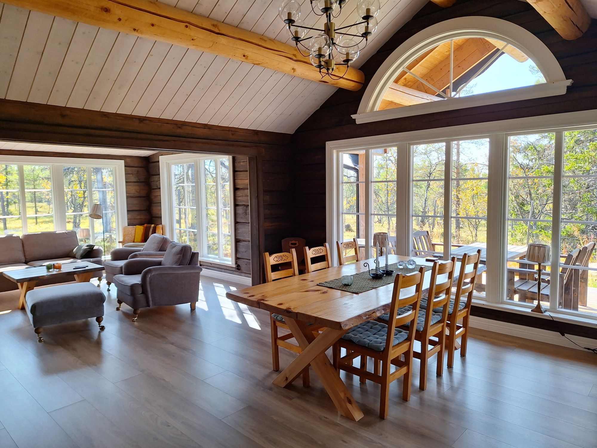 Nybyggd fjällstuga i Grövelsjön – bild 3 av 24