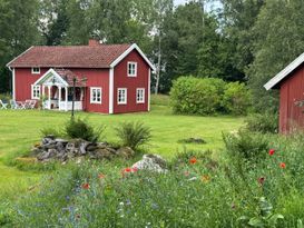 Drömtorp vid sjön Spaden