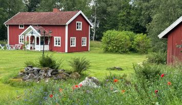 Drömtorp vid sjön Spaden