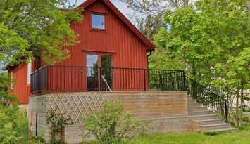 Renoverat fritidshus nära mysiga Pataholm/Kalmar