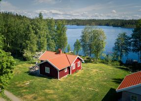 Stuga vid sjö uthyres i Asa, Lammhult  Småland