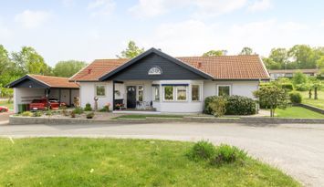 Underbar plats nära till havet och golfbanor