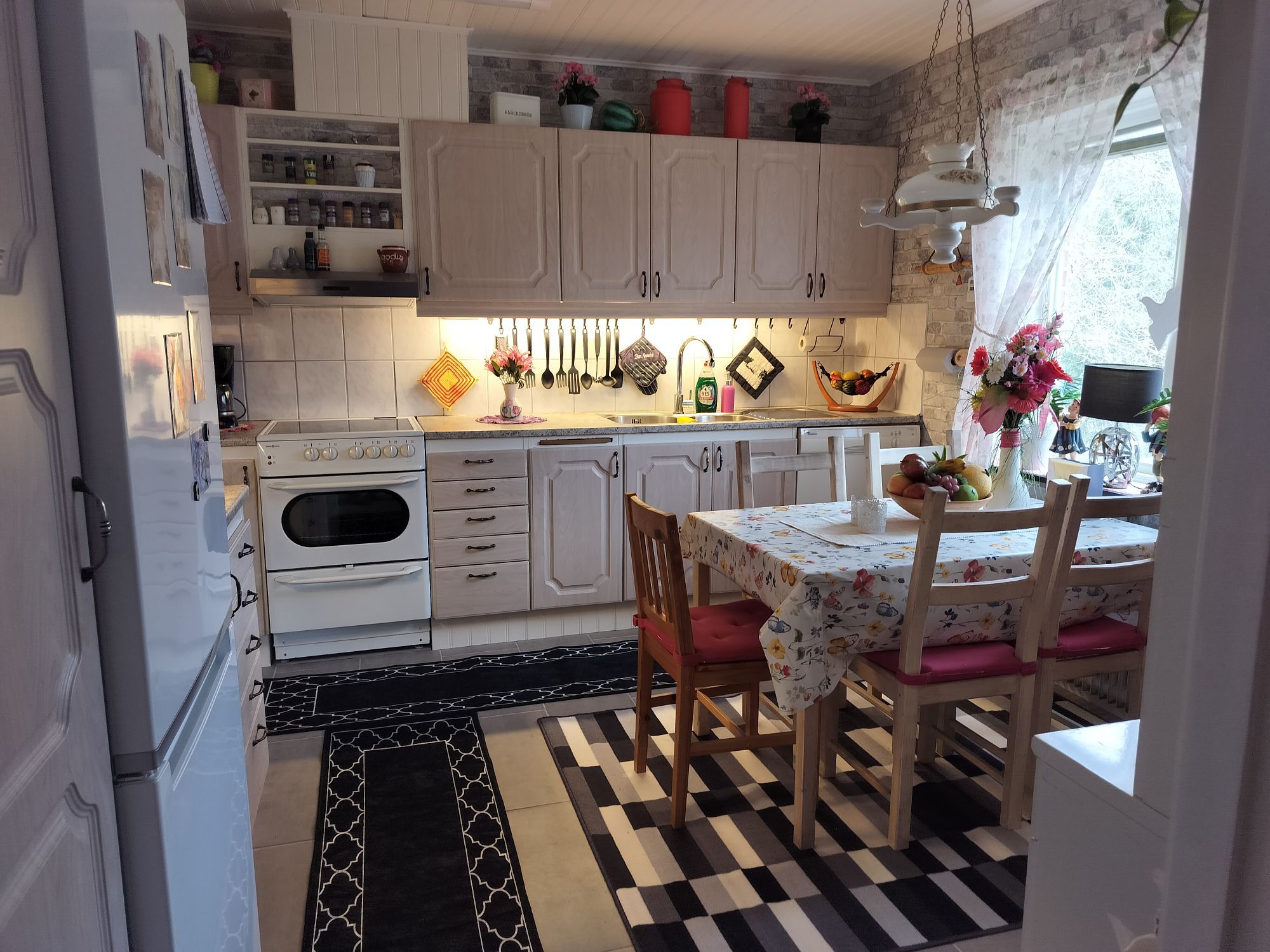 Mysig villa i Pauliström, Småland – bild 4 av 24
