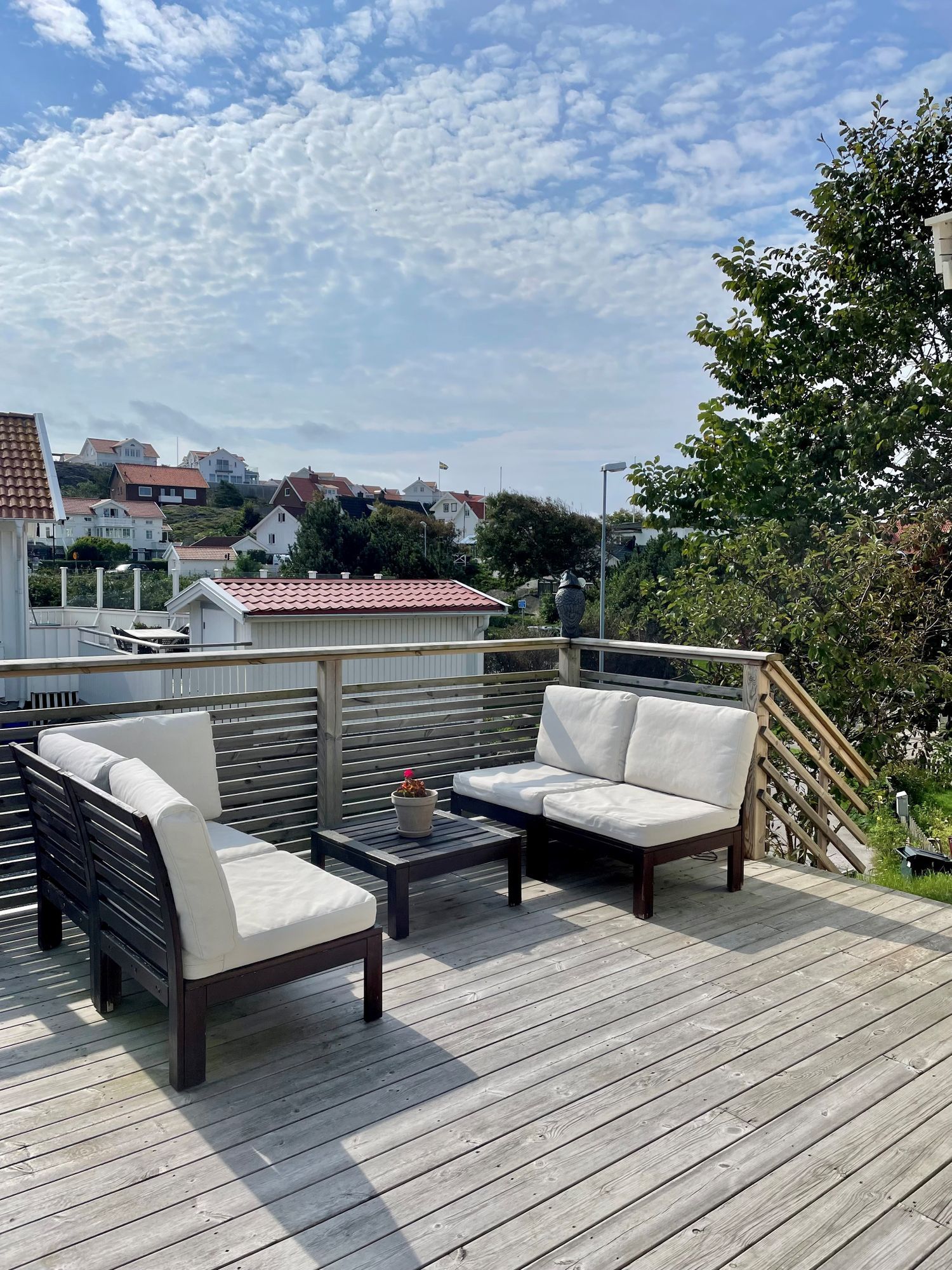 Mysigt hus med havsutsikt – bild 4 av 24