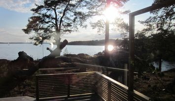 Stuga på sjötomt(egen brygga)nära Waxholm/Åkersber