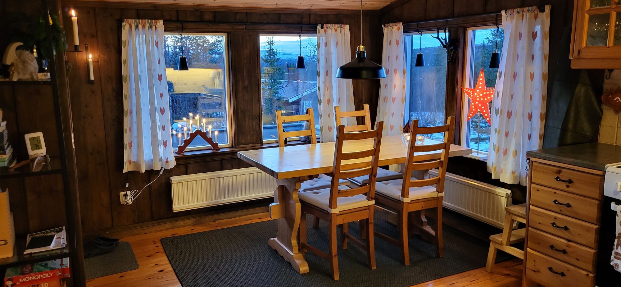 Stuga med kamin och riktig fjällkaraktär – bild 6 av 24