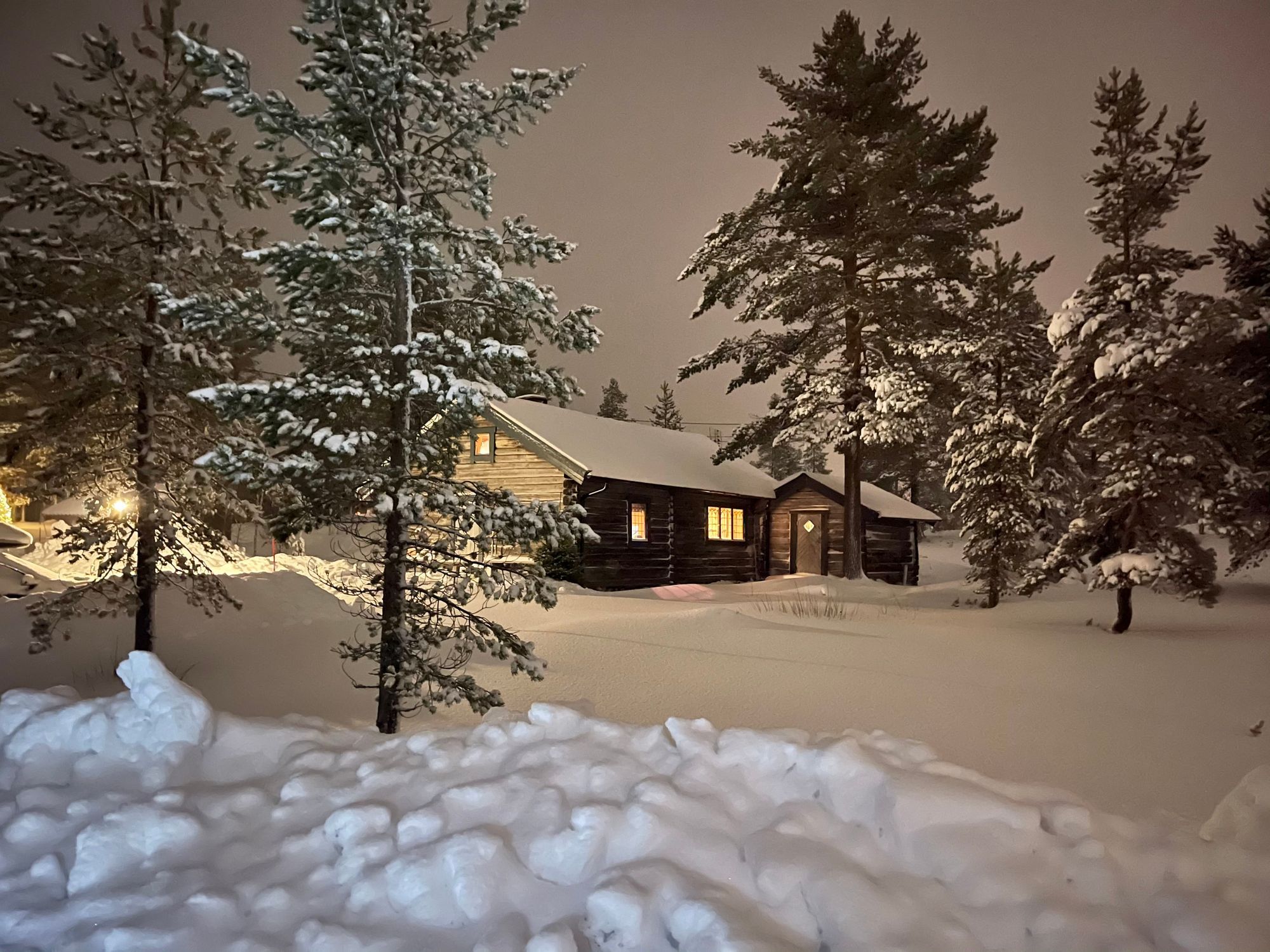 Genuin fjällstuga med bästa läget. – bild 2 av 21