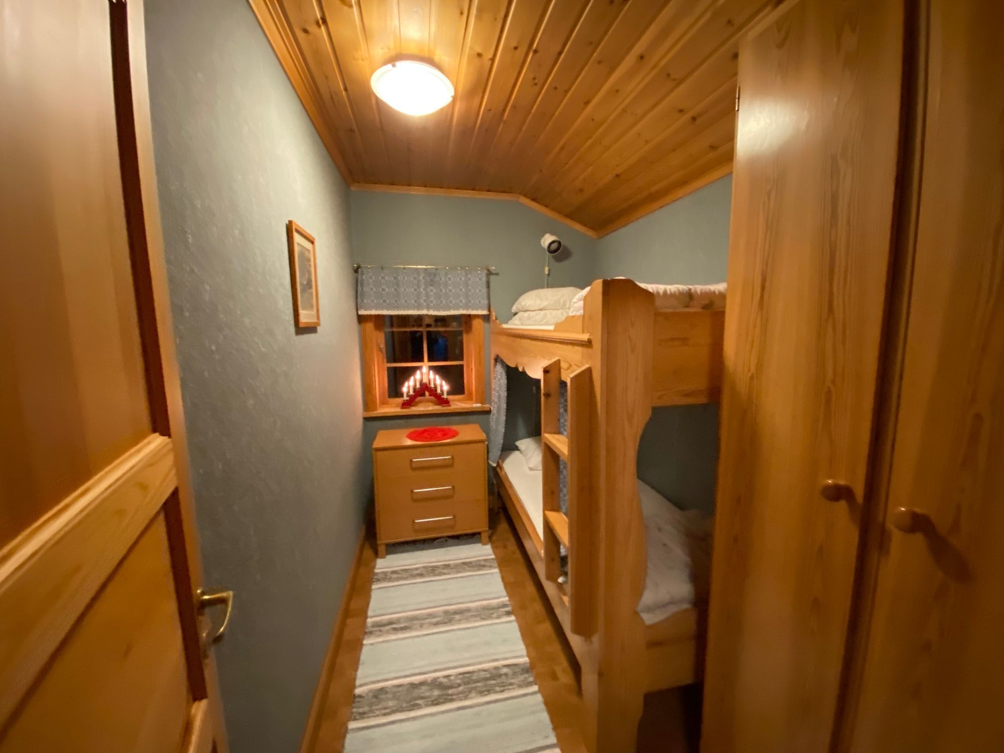 Sälen-Tandådalen-Hundfjället. Liftnära 6-bäddstuga – bild 4 av 18