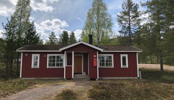 Cottage in Stöten for rent w. 20-38: 2023