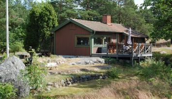Mysig stuga på Ytterö.