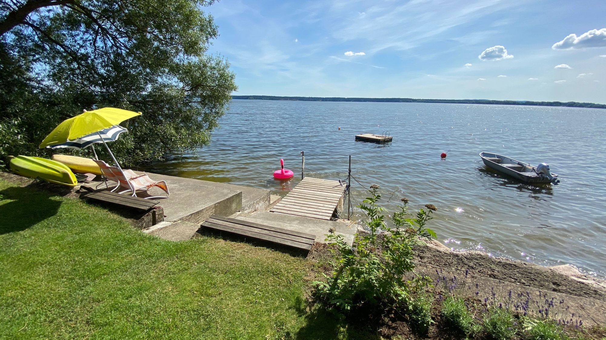 Fint hus med egen brygga - bra fiske – bild 2 av 24