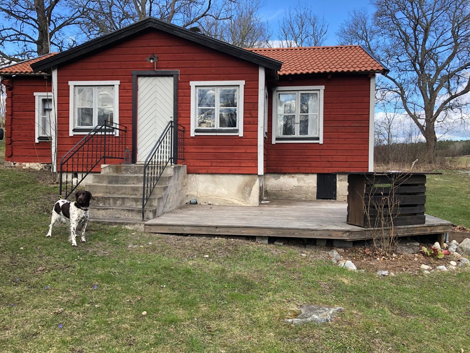 Charmigt renoverat soldattorp vid Mälaren – bild 6 av 6