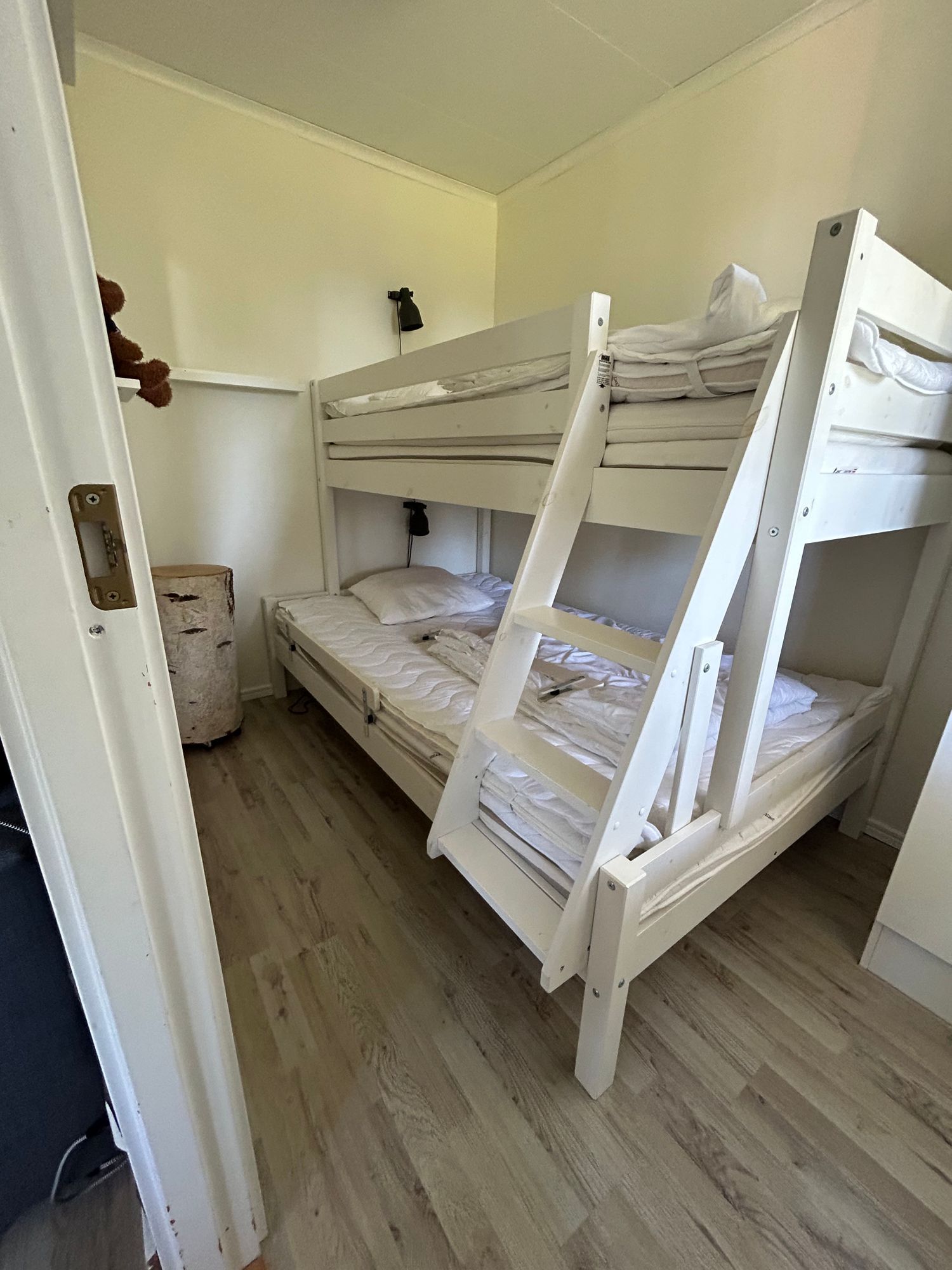 Boende i Björnrike med 3 sovrum – bild 6 av 23