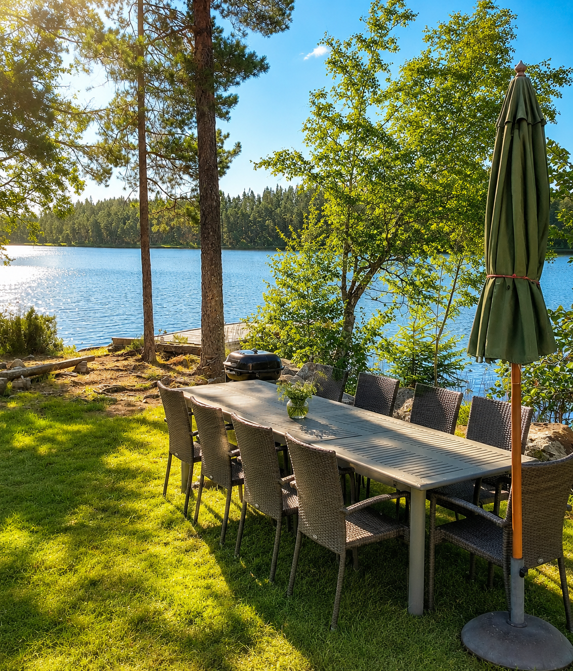 Vackert sjöläge - egen park, strand, brygga & båt – bild 4 av 19
