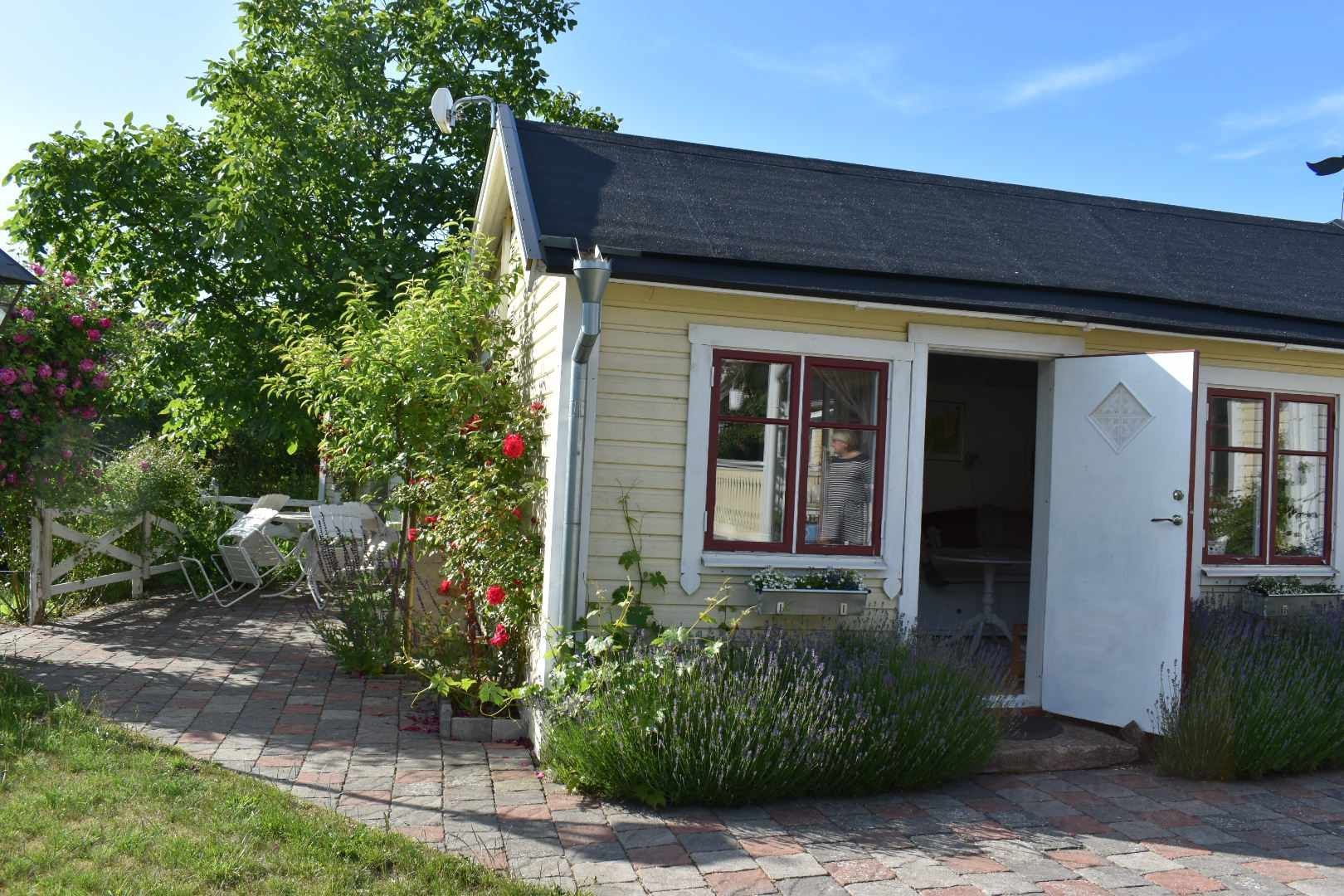 Mysig stuga i centrala Borgholm – bild 3 av 19