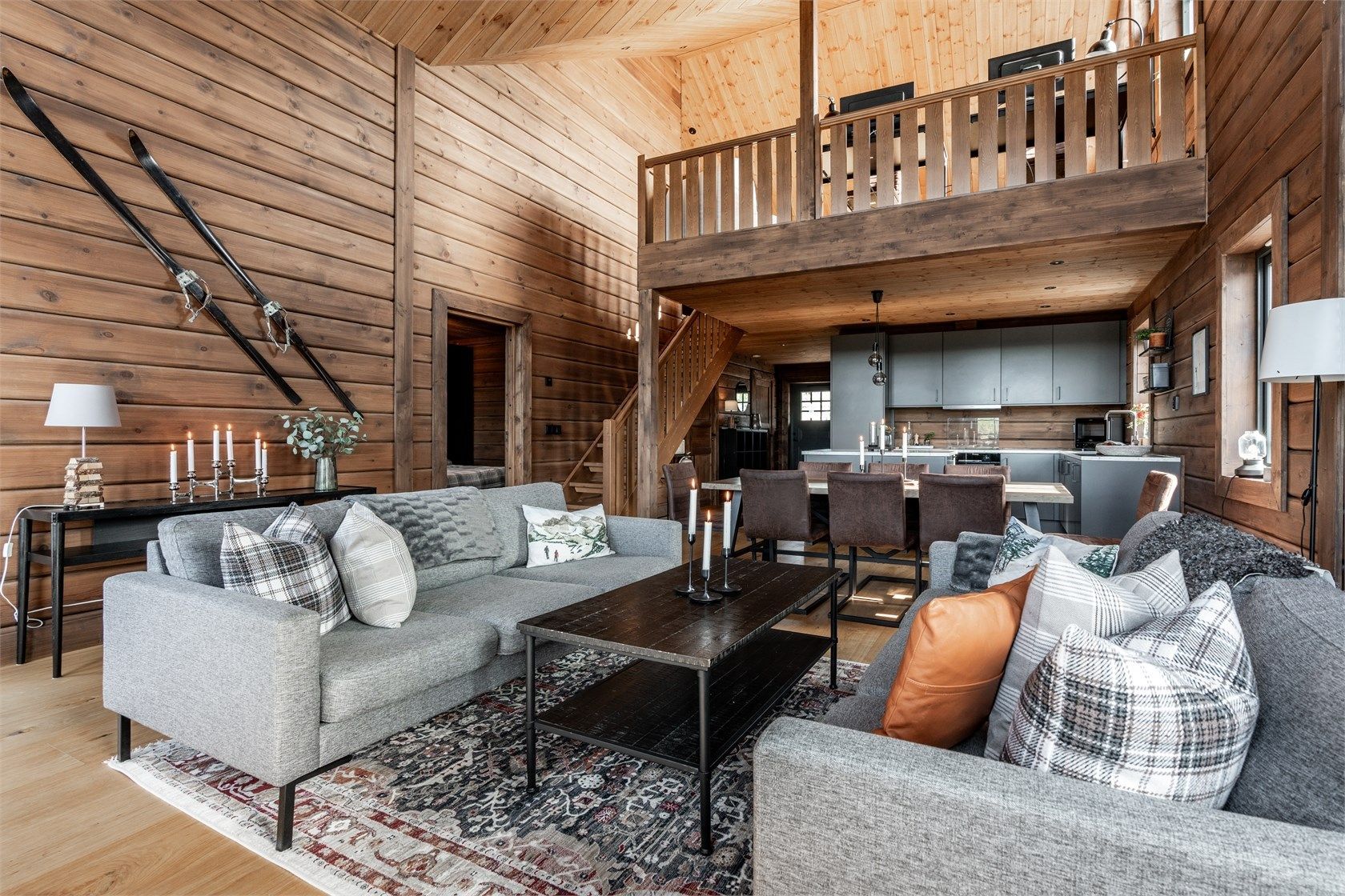 Lyxig Lodge vid golfbanan altan sydväst och bastu! – bild 4 av 24